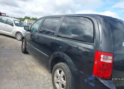 2008 Dodge Grand Caravan Sxt z USA, uszkodzony, nr VIN 1D8HN54P48B160764